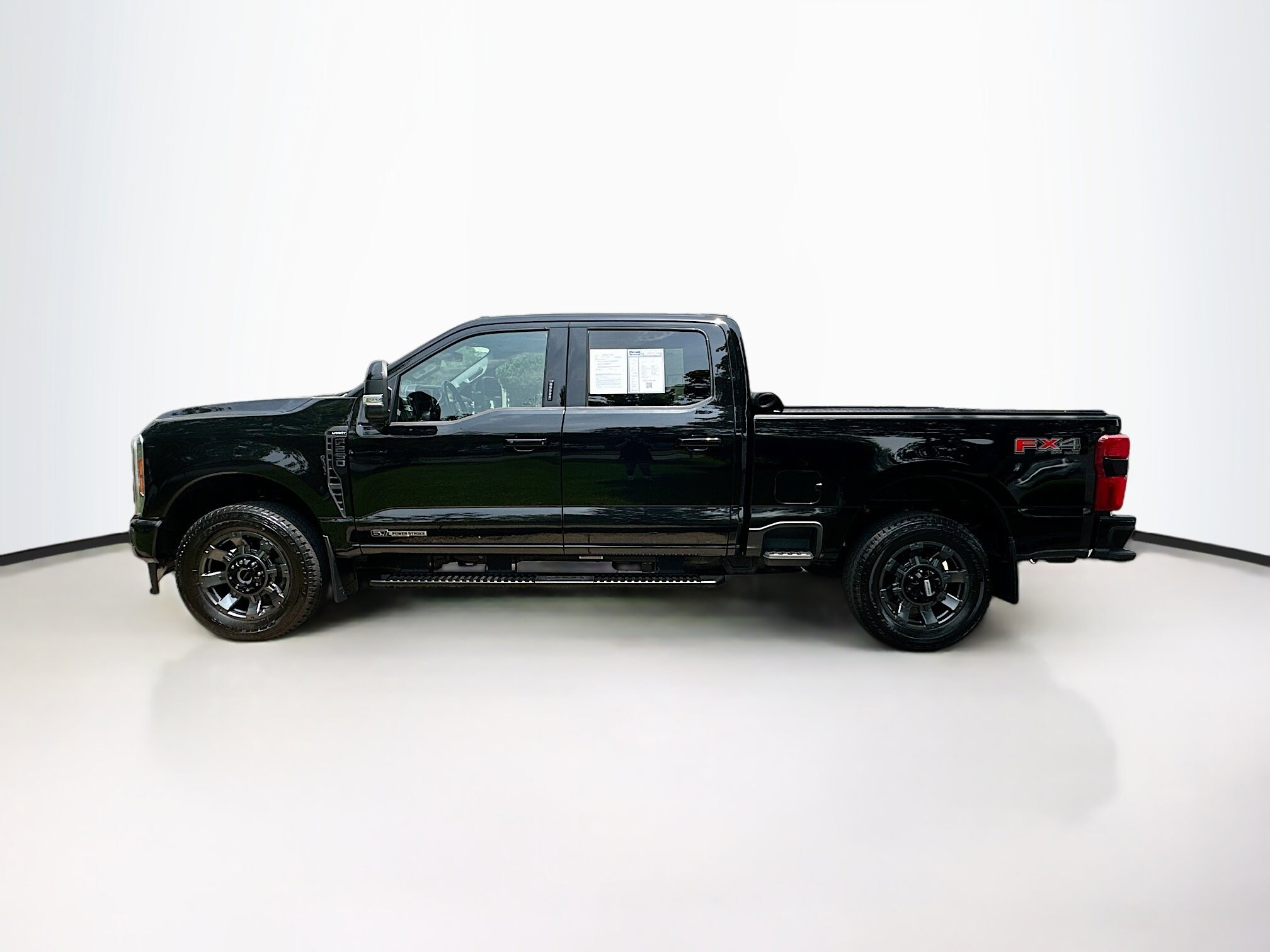 2023 Ford F-250 Lariat photo 4