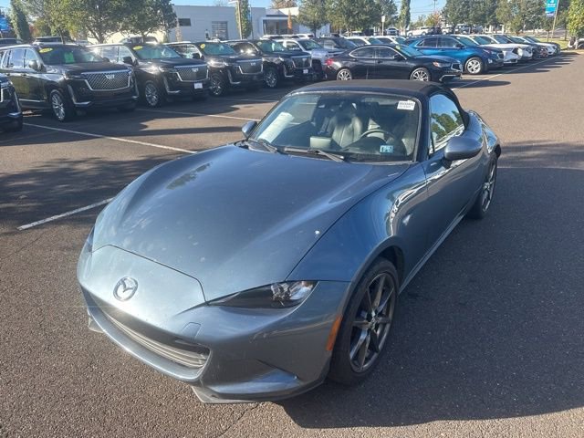 2016 Mazda MX-5 Miata Miata Grand Touring photo 3