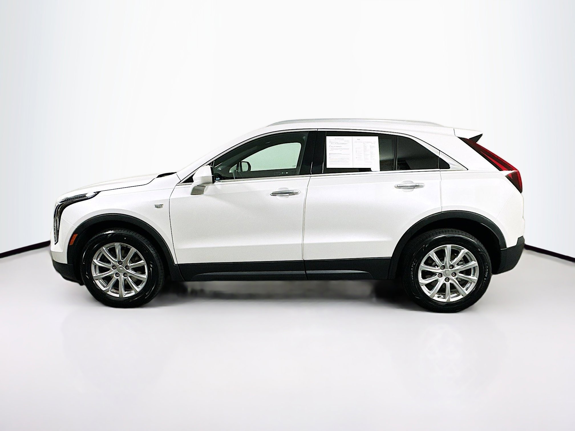 2022 Cadillac XT4 Luxury photo 4