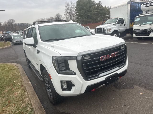 2022 GMC Yukon XL AT4's photo