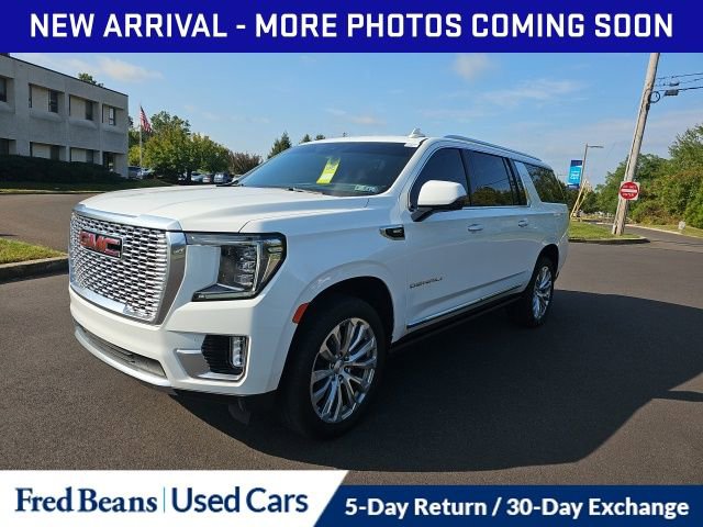 2023 Gmc Yukon XL Denali photo 3