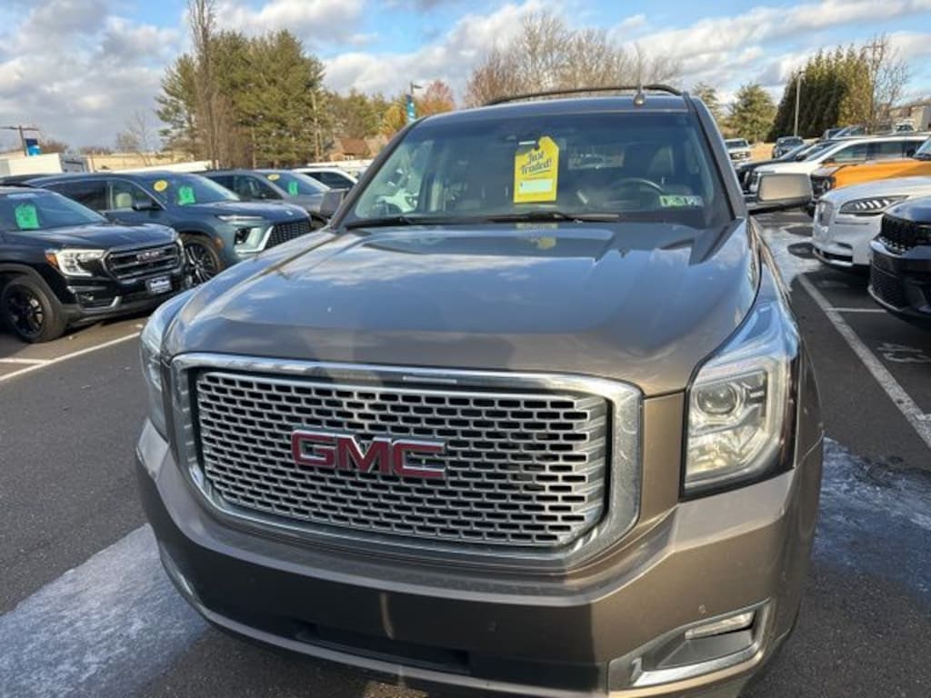 Used 2016 GMC Yukon XL Denali SUV