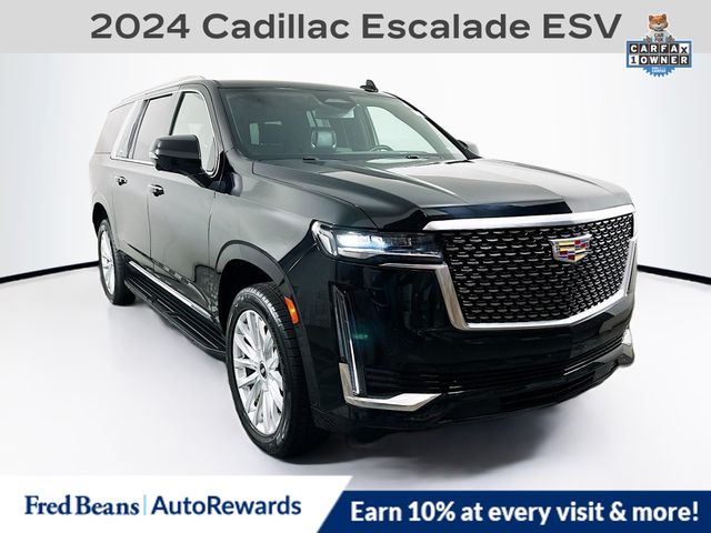 2024 Cadillac Escalade ESV Luxury's photo