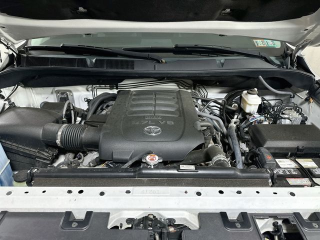 2019 Toyota Tundra SR5 - Photo 34
