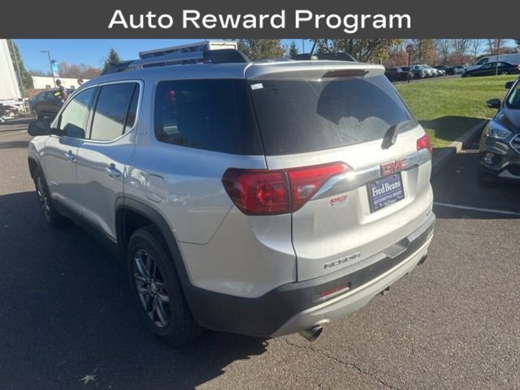 Used 2017 GMC Acadia SLT SUV