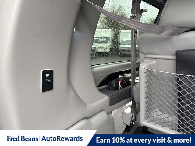 2025 GMC Savana Cargo Work Van - Photo 20