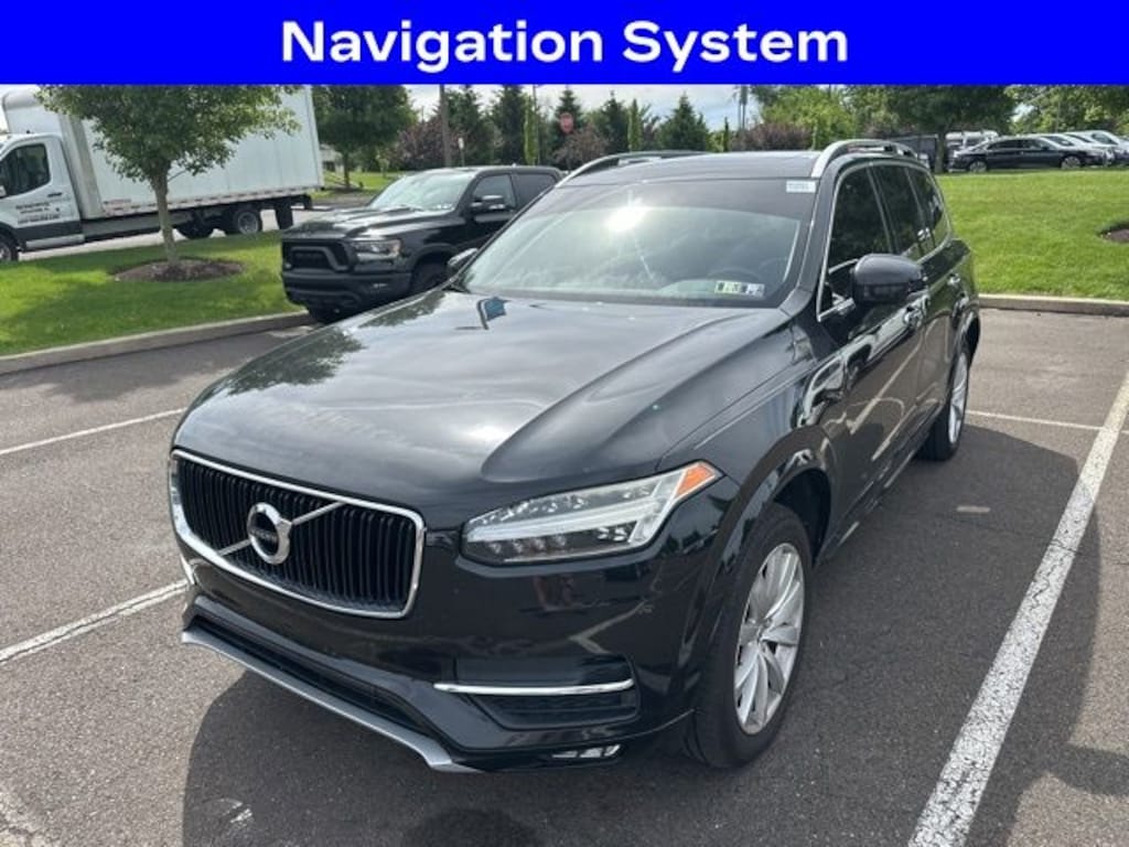 Used 2016 Volvo XC90 T6 Momentum SUV