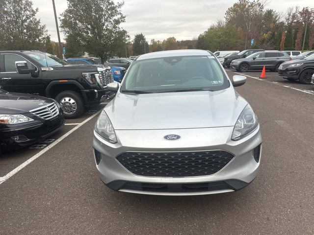 2020 Ford Escape SE photo 2