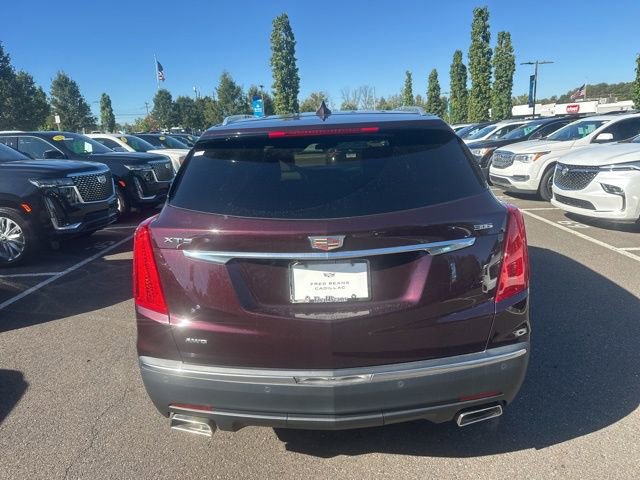 2017 Cadillac XT5 Luxury photo 3