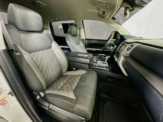 2019 Toyota Tundra SR5 - Photo 32