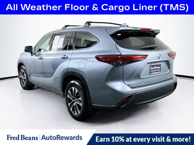 2022 Toyota Highlander XLE - Photo 6