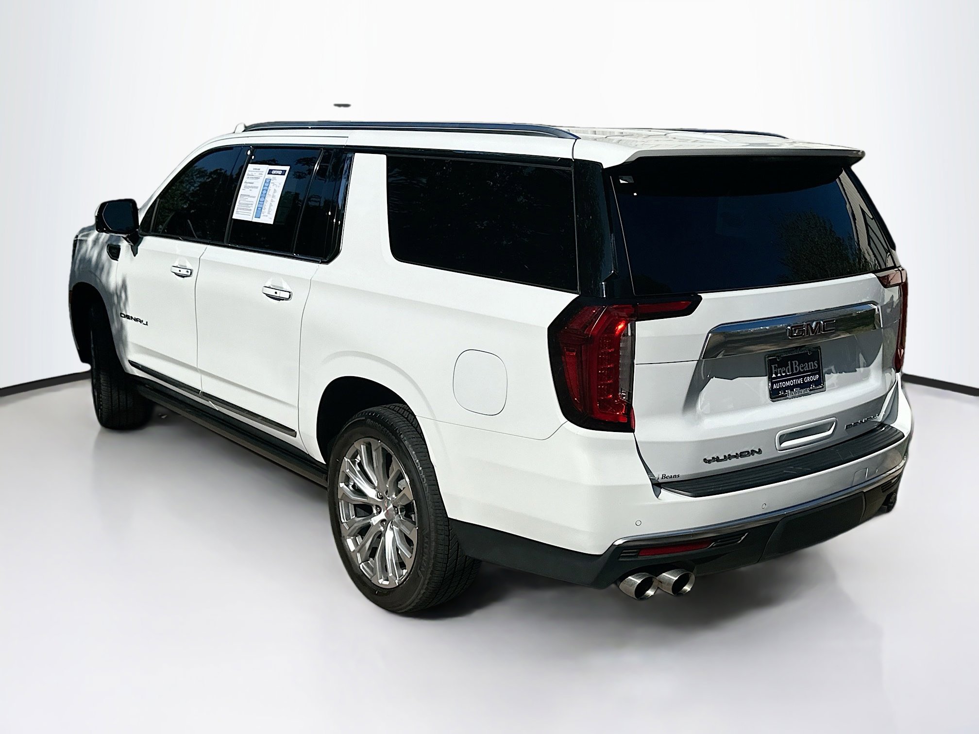 2023 Gmc Yukon XL Denali photo 2