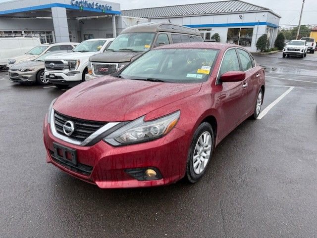 2017 Nissan Altima 2.5 SR photo 2