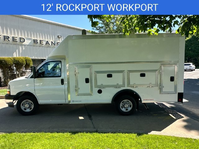 New 2026 Chevrolet Express Cutaway 3500 1WT Cutaway Van
