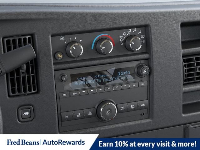 2025 Chevrolet Express Cargo Work Van - Photo 24