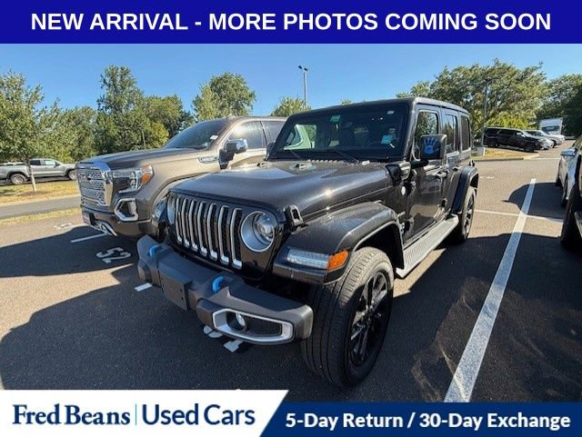 2022 Jeep Wrangler 4xe Unlimited Sahara photo 3