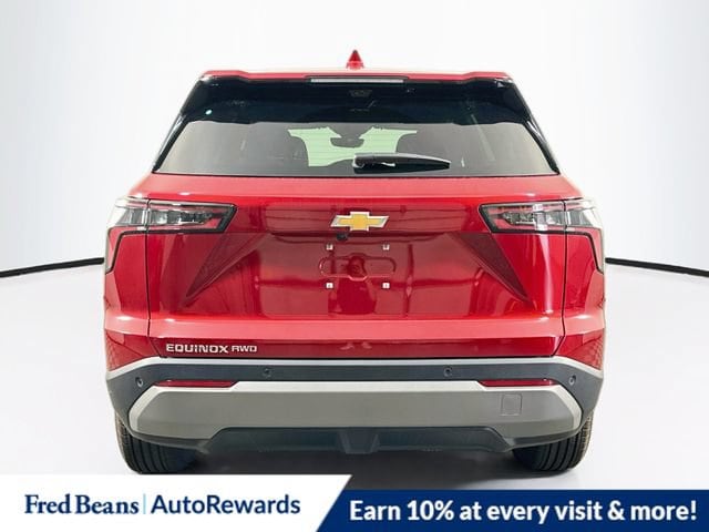 2027 Chevrolet Equinox LT - Photo 6
