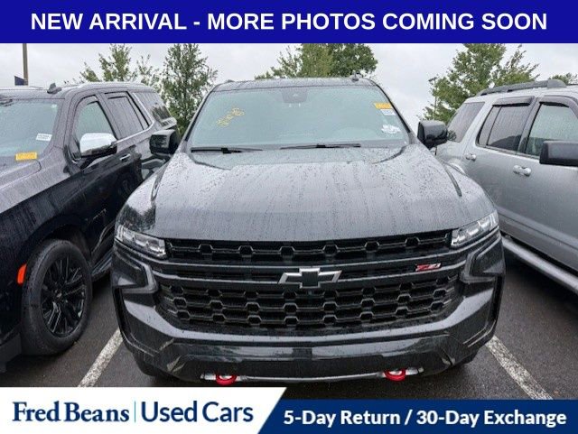 2024 Chevrolet Suburban Z71 photo 2