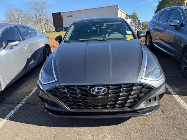 2022 Hyundai Sonata SEL Plus photo 2