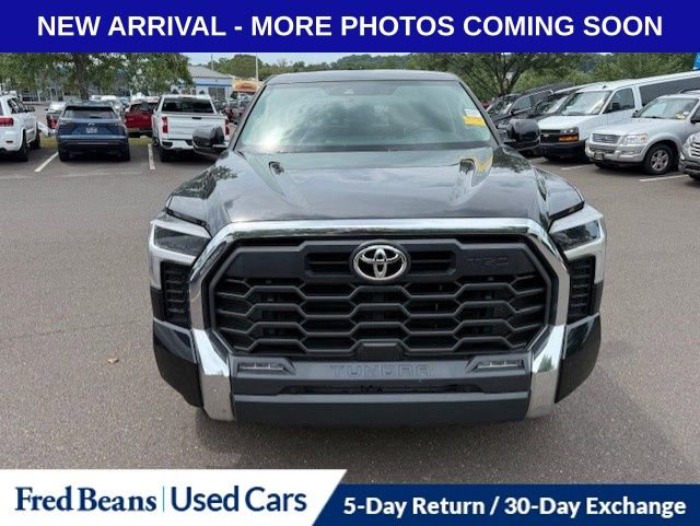 2022 Toyota Tundra SR5 photo 2