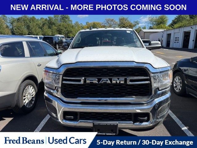 2022 Ram 3500 Tradesman photo 2