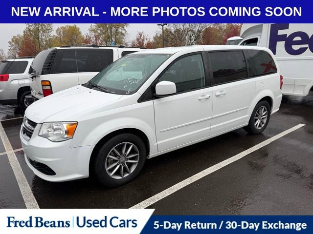 2016 Dodge Grand Caravan SE Plus Sport photo 2