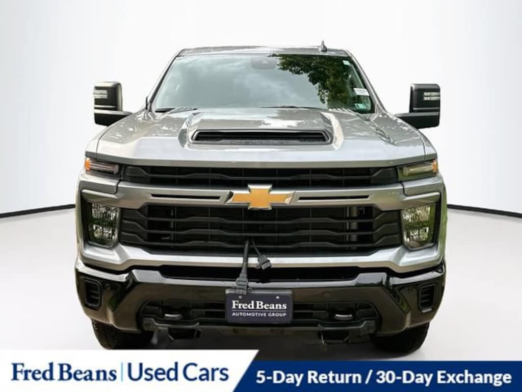 Used 2025 Chevrolet Silverado 2500 HD Custom Truck