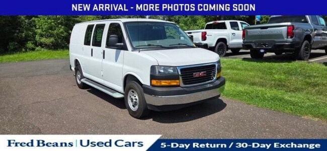 2025 GMC Savana Cargo Work Van