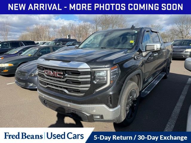 2023 Gmc Sierra 1500 SLT photo 3