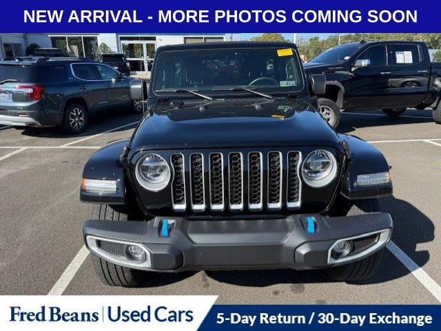 2022 Jeep Wrangler 4xe Unlimited Sahara photo 2