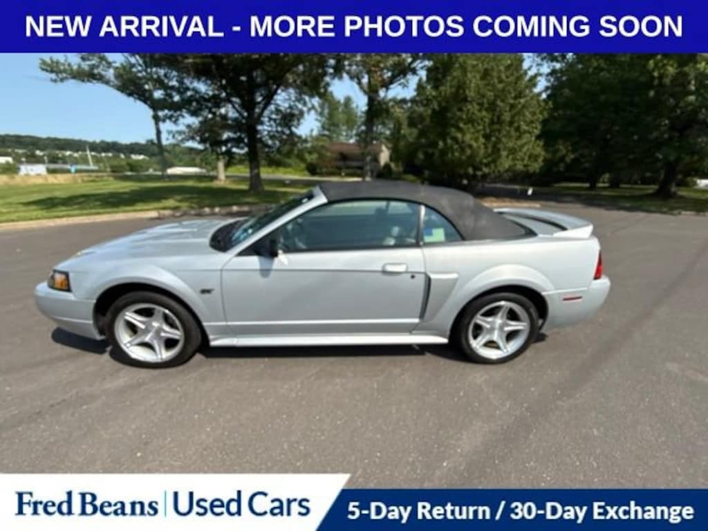 Used 2000 Ford Mustang GT