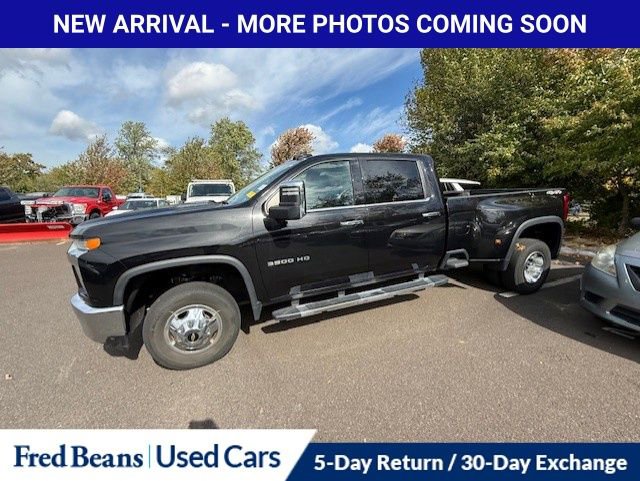 2023 Chevrolet Silverado 3500HD LTZ photo 4