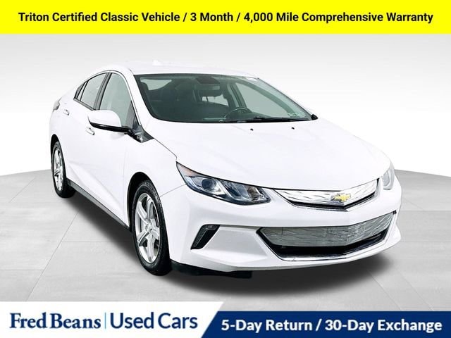 2017 Chevrolet Volt LT's photo