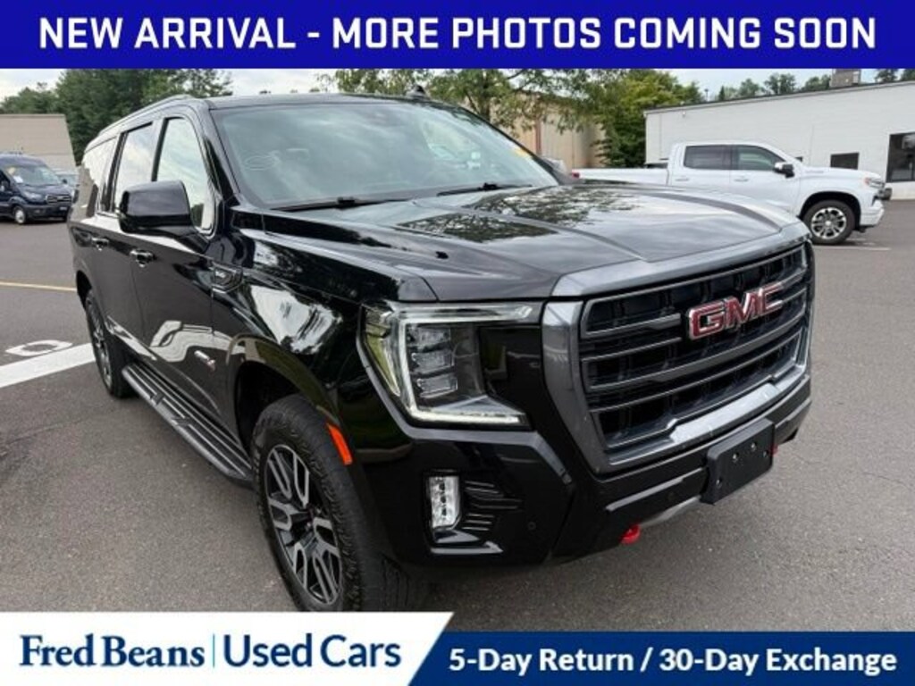 Used 2024 GMC Yukon XL AT4 SUV