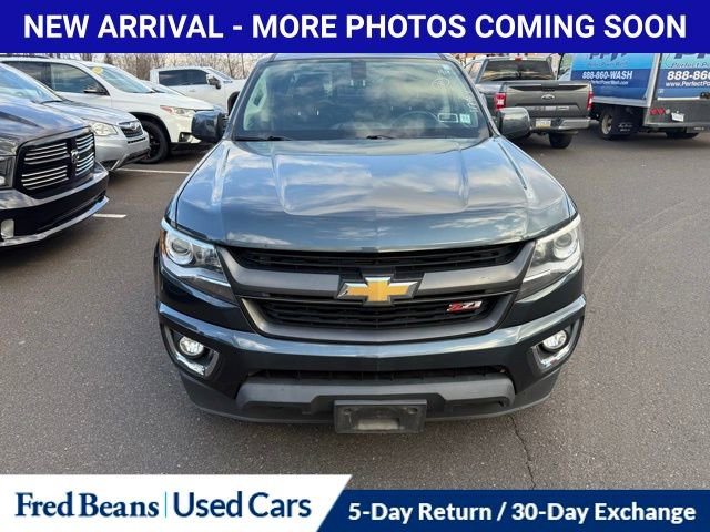2019 Chevrolet Colorado Z71 photo 2