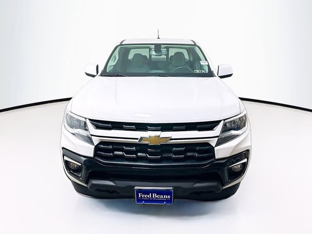 2022 Chevrolet Colorado LT photo 2