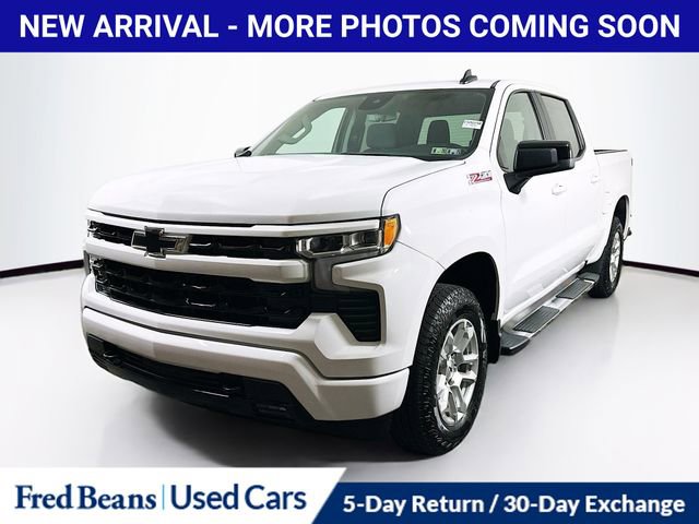 2023 Chevrolet Silverado 1500 RST photo 3