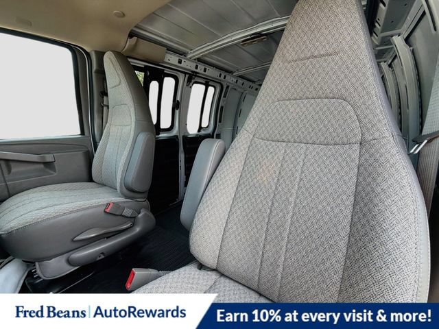 2025 Chevrolet Express Cargo Work Van - Photo 15