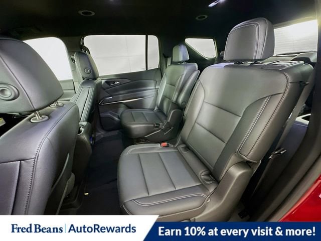 2025 Chevrolet Traverse LT - Photo 14