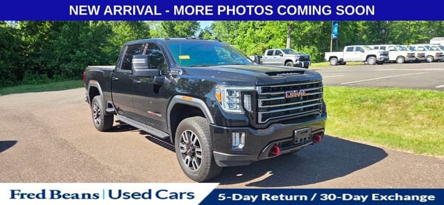 2021 GMC Sierra 4WD Crew Cab Standard Box AT4's photo