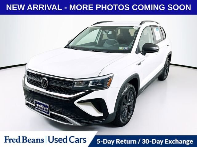 2022 Volkswagen Taos S photo 3