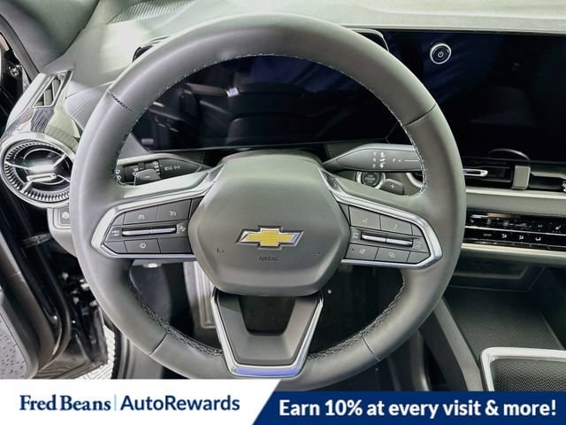 2027 Chevrolet Equinox LT - Photo 9