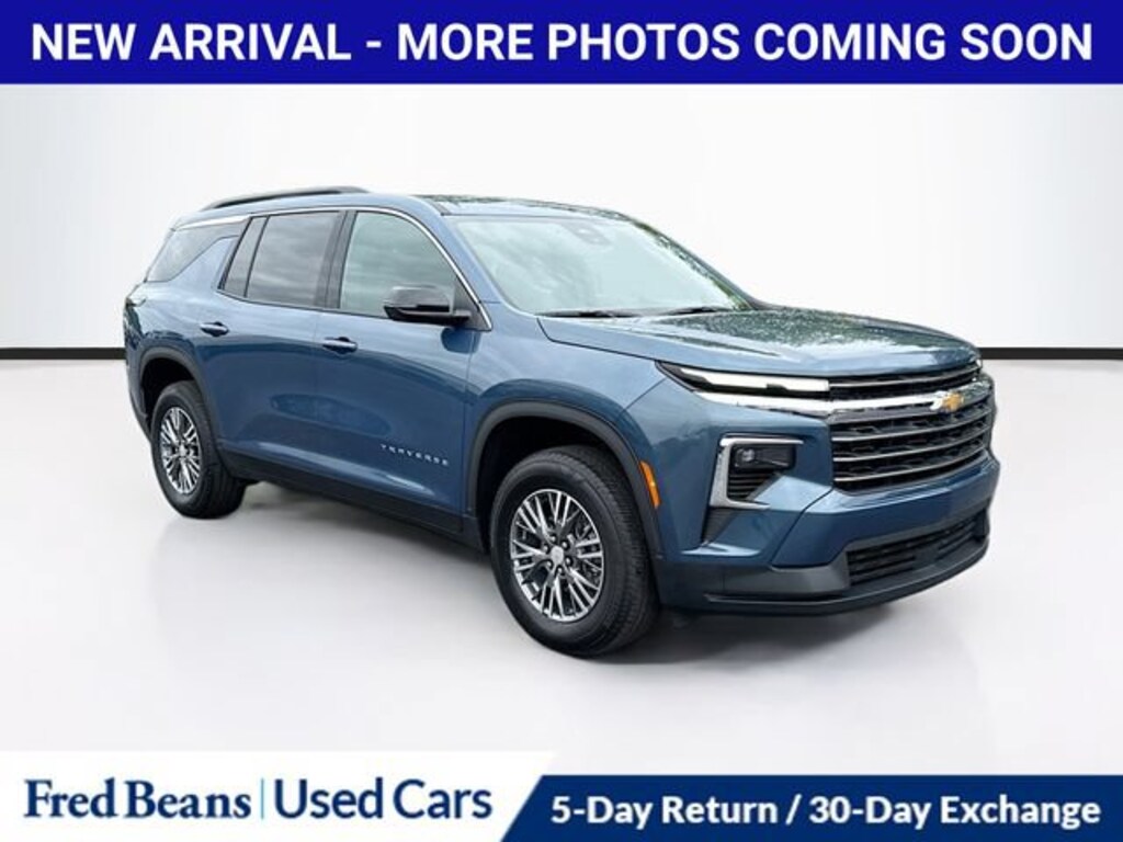 Used 2026 Chevrolet Traverse LT SUV