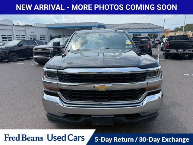2016 Chevrolet Silverado 1500 LS photo 2