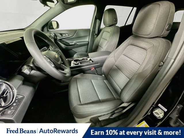 2027 Chevrolet Equinox LT - Photo 17