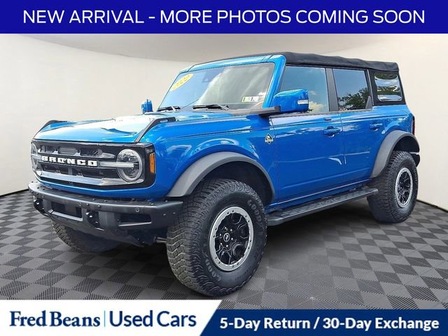 2022 Ford Bronco Outer Banks photo 3
