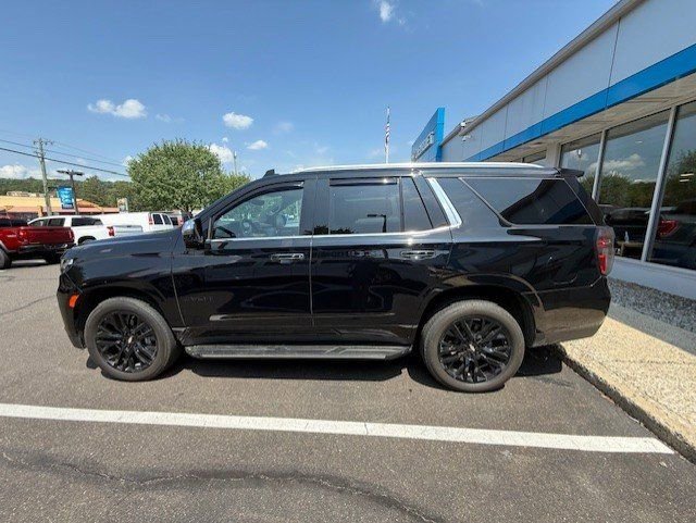 2023 Chevrolet Tahoe Premier photo 3