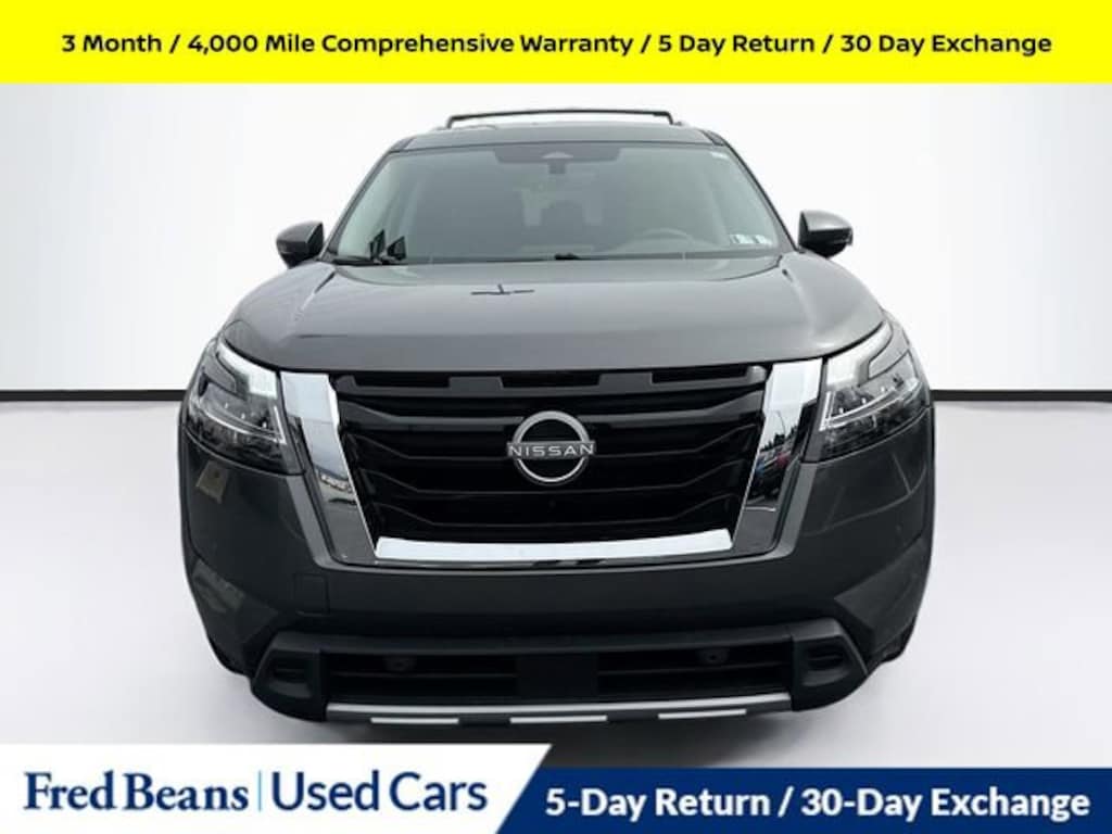 Used 2023 Nissan Pathfinder SL 4WD SUV