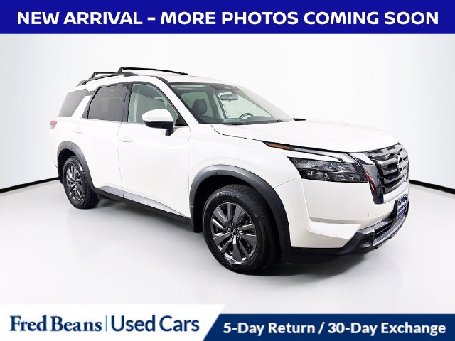 2023 Nissan Pathfinder SV 4WD