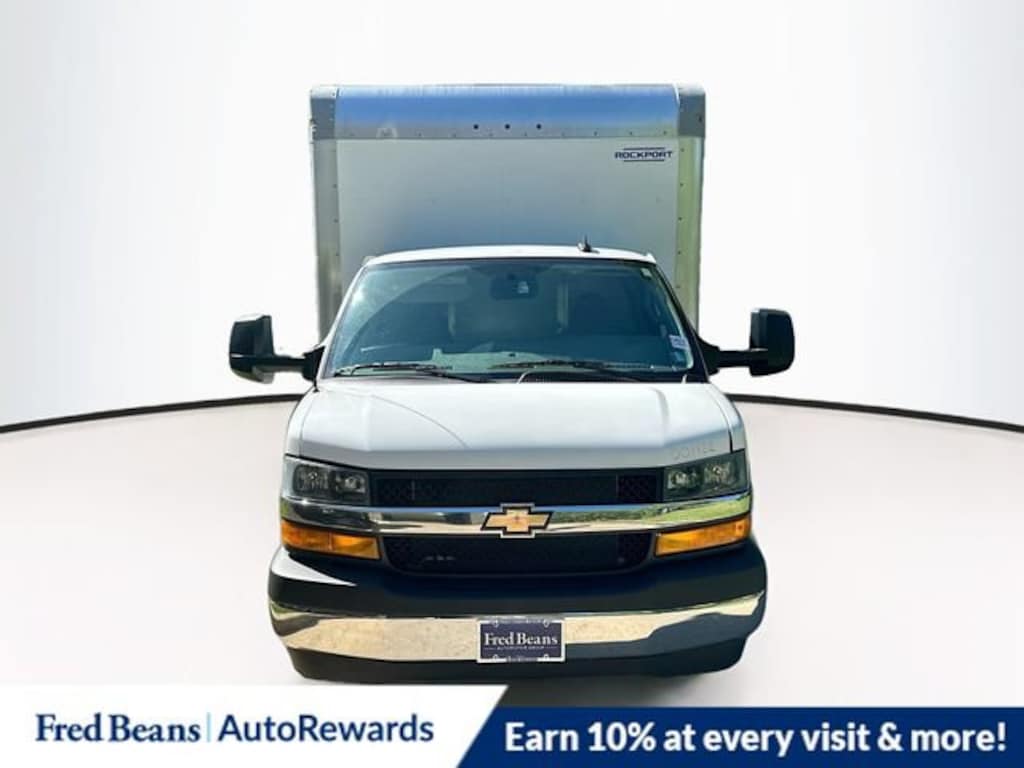 New 2026 Chevrolet Express Cutaway 4500 2WT Cutaway Van